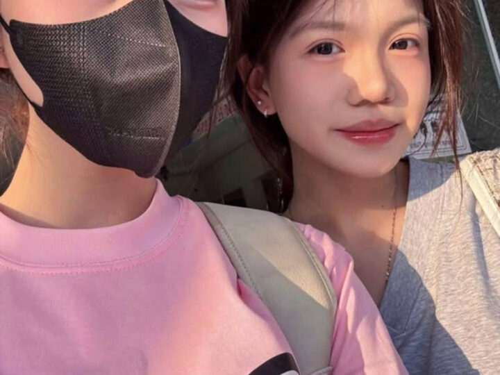 Ảnh 2 của Clip sex em học sinh cấp 3 bú cu trong toilet chưa đã dẫn người yêu về phòng chịch