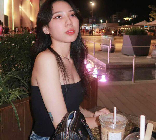 Ảnh 16 của Lộ clip sex Chịch gái xinh từ nhà tắm đến giường quá phê (Full Clip + Pic)